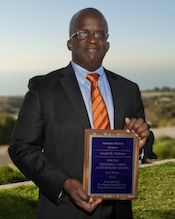 Professor David Holmes wins Theresa Enos Anniversary Award - Pepperdine University