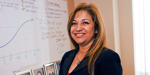 Betty Uribe ('00, EDD '12)