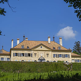 Château d'Hauteville exterior of building