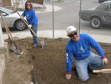 Crest Board members Eileen and Tim Bice help landscape the yard for the Pepperdine Habitat for Humanity House
