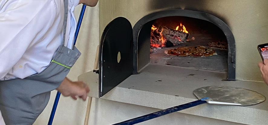 Chateau Events pizza oven