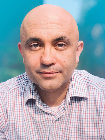 Shawn Farrokhi (’00)