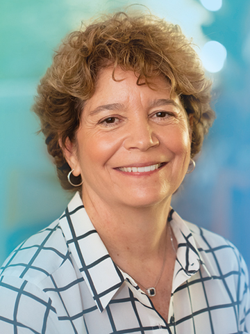 Beth Lopez (MBA ’13)