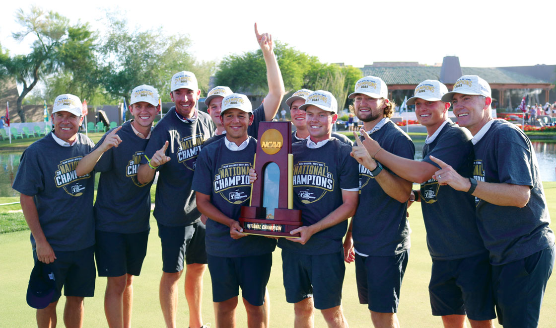 National Champions 2021 Pepperdine's Men's Golf Team