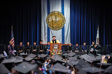 Marrs delivers address at GBS commencement