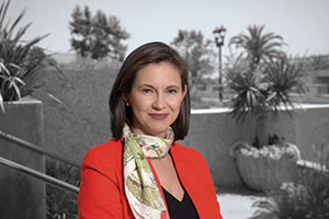 Lauren Cosentino (’97, MBA ’12) - Pepperdine Magazine