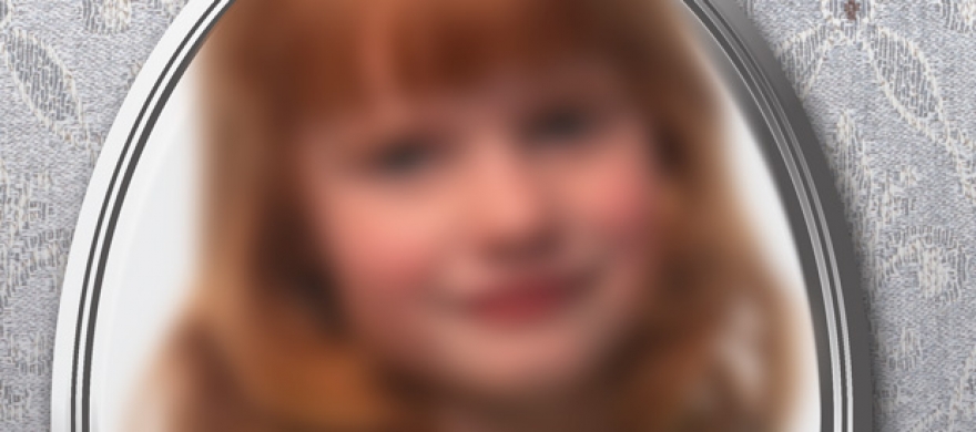 Blurry girl in mirror - Pepperdine Magazine