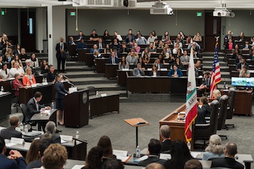 Hoefs presenting to the legal panel