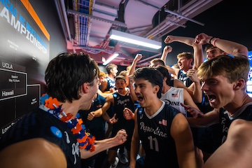 Pepperdine men's volleyball team celebrating their berth into the final four