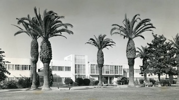 Pepperdine, Los Angeles Campus