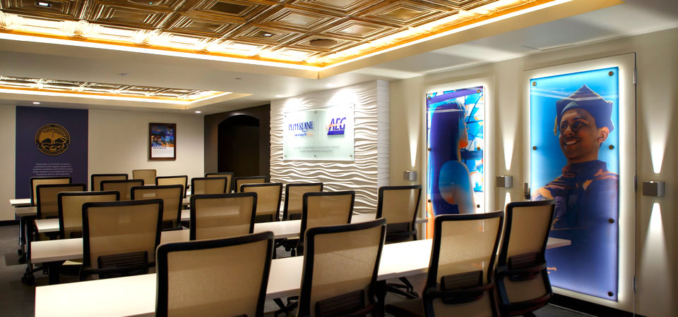 Pepperdine's AEG classroom inside of the STAPLES Center