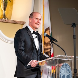 Pepperdine Associates Dinner 2024 - president Jim Gash at the podium