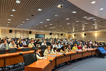 Students gather in the Wilburn Auditorium for a morning lecture.