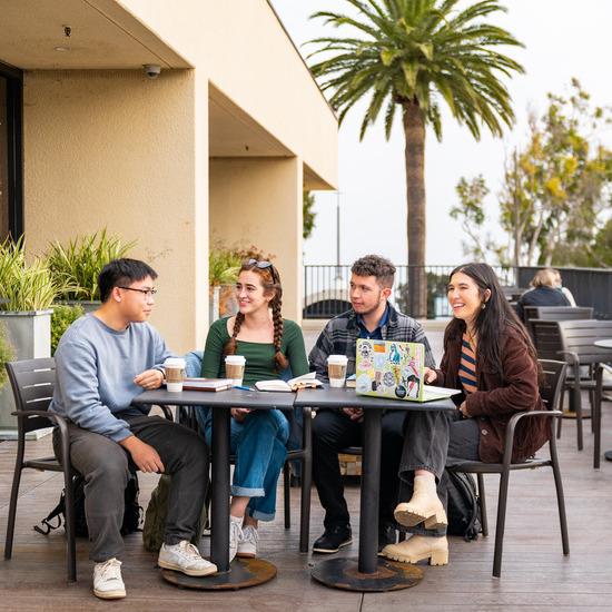 Pepperdine students collaborating
