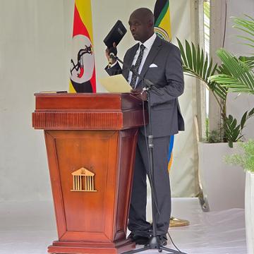 Andrew Khaukha
