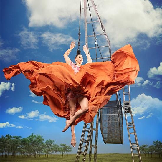 Zephyr: A Whirlwind of Circus by Cirque Mechanics