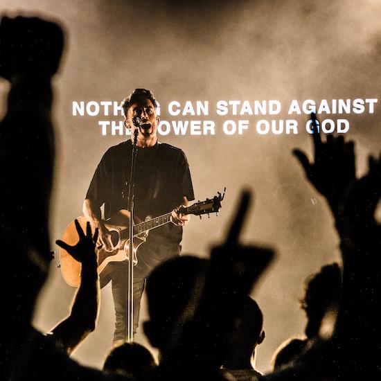 Phil Wickham leads worship at Pepperdine University