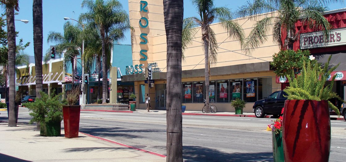 Los Angeles shopping center - Pepperdine University