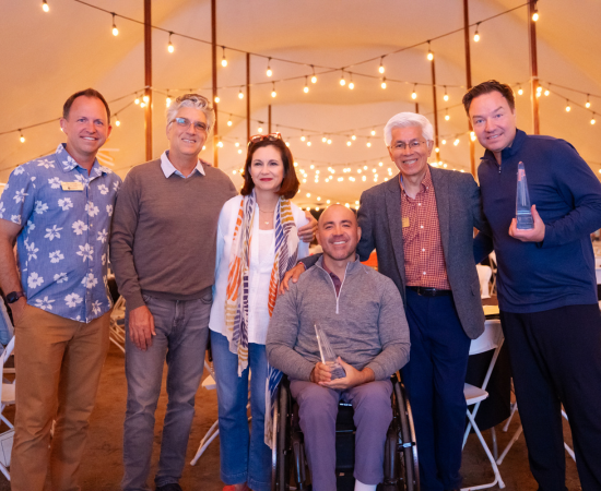 Alumni honored at Waves Weekend Alumni Banquet