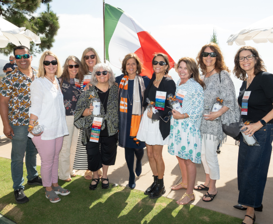 Guests gather with Elizabeth Whatley at Florence Grand Reunion